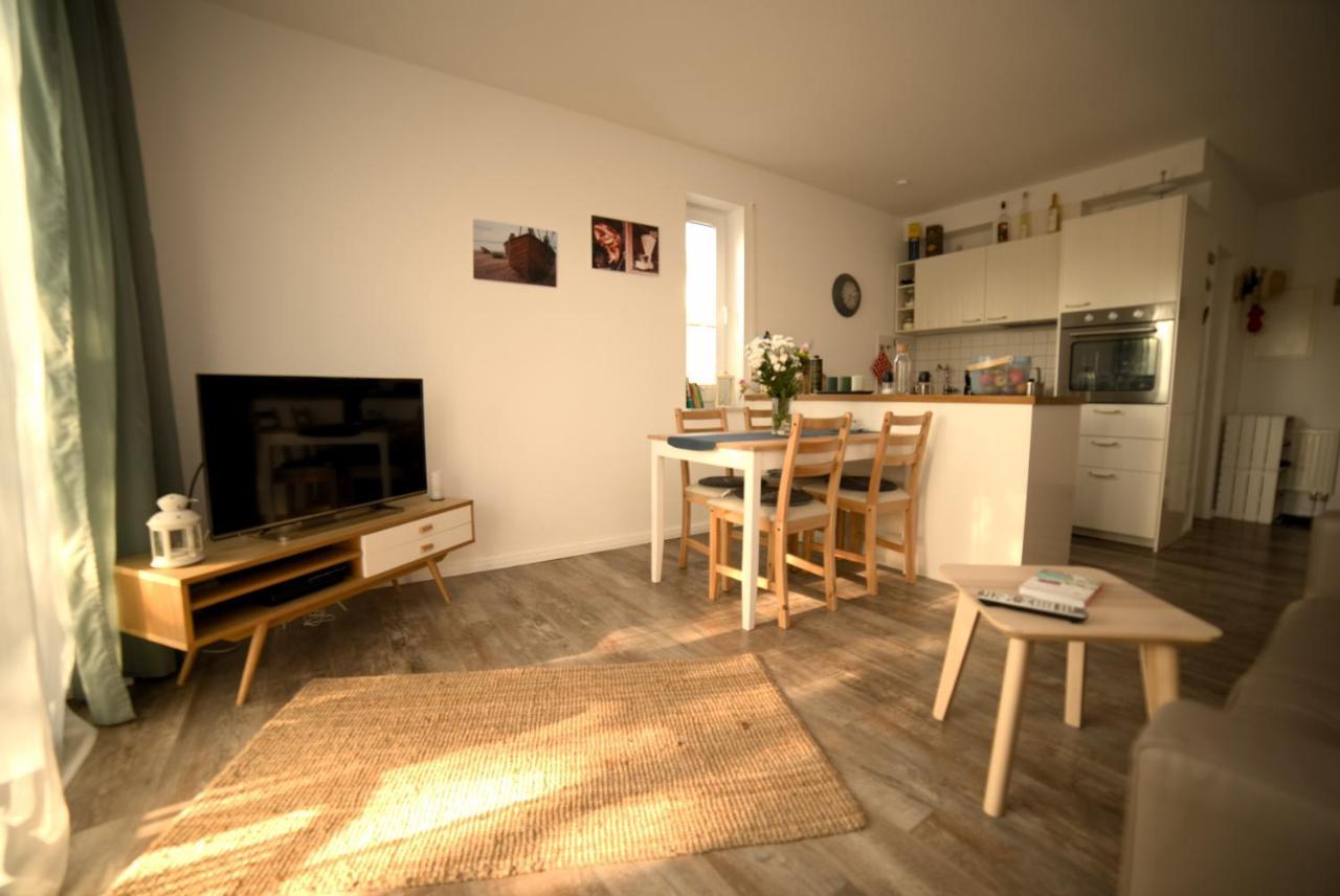 Schoene Ferienwohnung Breege Ngoại thất bức ảnh